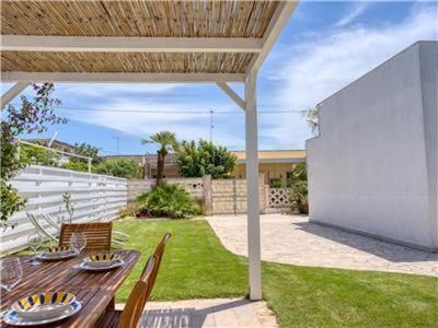 Vila Apples House By Cala Salento Torre Lapillo Exteriér fotografie